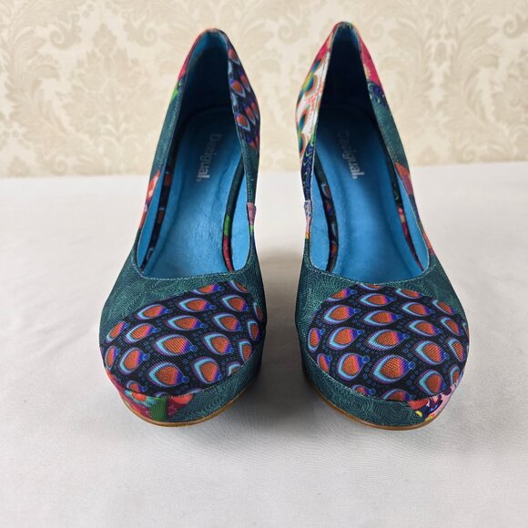 Desigual Size 38 (US 7.5-8) Multicolor Printed Fabric Wedge Heel Round Toe - Picture 5 of 15